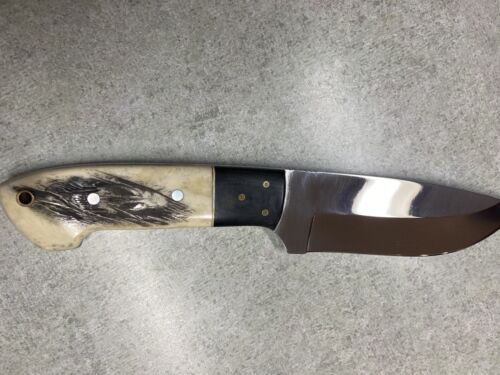 Handmade Skull Skinner Knife – Mirror Polished D2 Steel Blade with Camel Bone Handle & Leather Sheath
