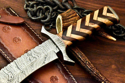Rare Handmade Damascus Steel Bowie Knife – 16" Hunting Blade with Walnut Wood Handle