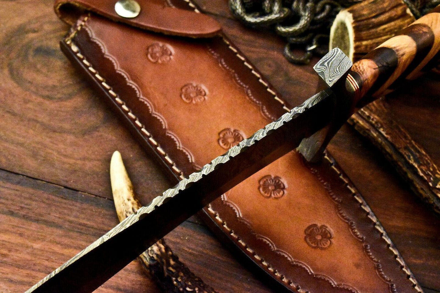 Rare Handmade Damascus Steel Bowie Knife – 16" Hunting Blade with Walnut Wood Handle