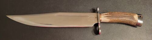 17" Handmade D2 Steel Hunting Bowie Knife with 11" Blade & Stag Horn Handle