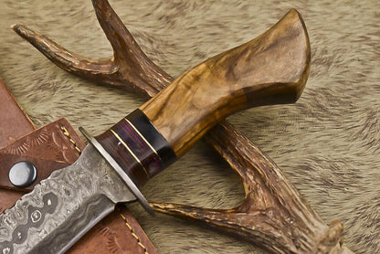 12.5" Handmade Damascus Steel Bowie Knife with Olive Wood Handle & Leather Sheath