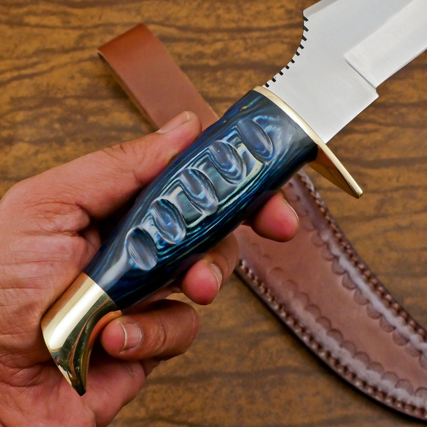 Custom Handmade D2 Steel Bowie Knife – 12-Inch Hunting & Outdoor Survival Blade