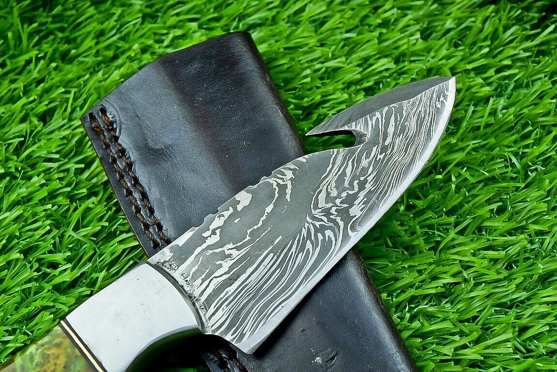 7.5" Custom Handmade Damascus Steel Bowie Knife – Resin Handle & Leather Sheath