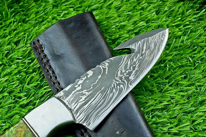 7.5" Custom Handmade Damascus Steel Bowie Knife – Resin Handle & Leather Sheath