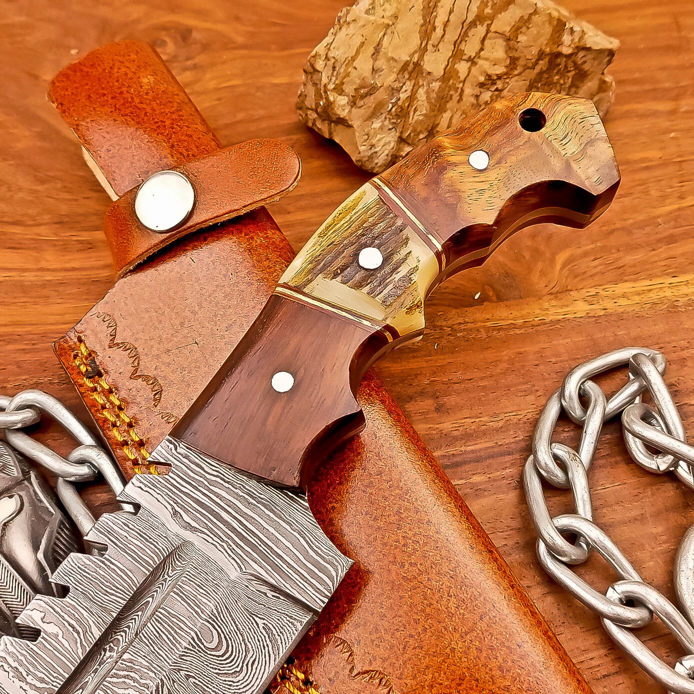 10 Inch Handmade Damascus Steel Bowie Knife with Wood Handle and Brass Pins
