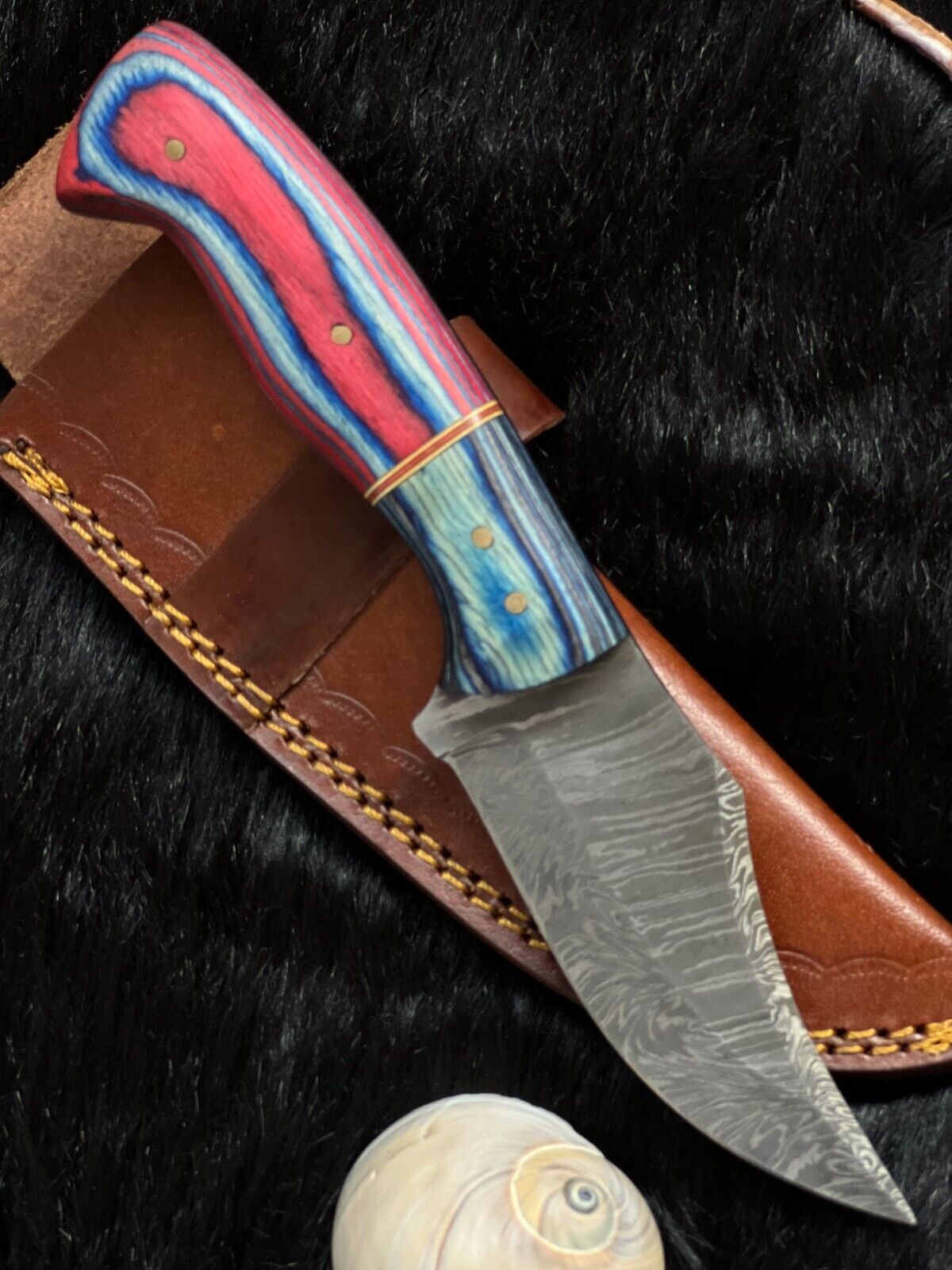 8 Inch Twist Damascus Bowie Knife with Camel Bone and Wood Handle