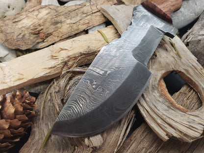9 Inch Hand Forged Damascus Steel EDC bowie Hunting Knife Rose Wood Handle