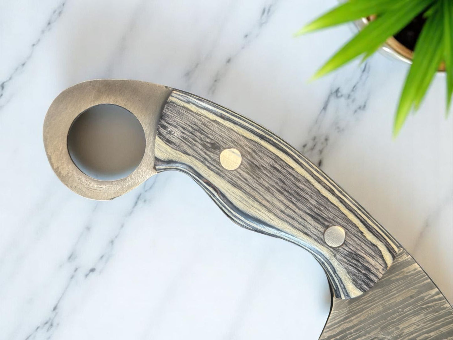 Damascus Karambit Knife Handmade Karambit Damascus Steel Hunting Knife with Wood Handle