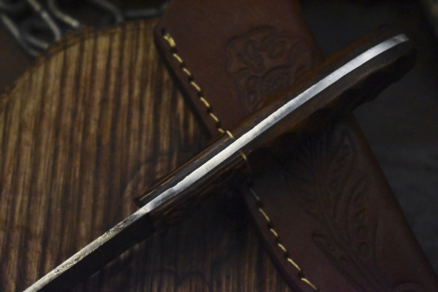 Damascus Skinner Knife Twist Pattern with Walnut Wood Handle and Wooden Bolster – Unique Hunting Gift