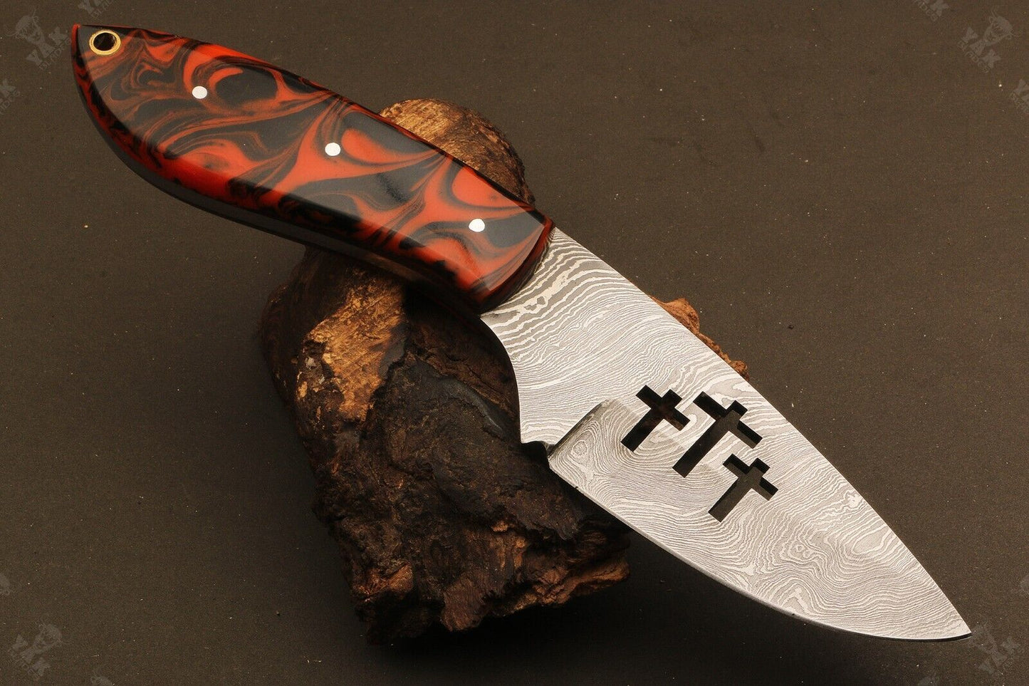 9.5" Hand Forged Twist Damascus Steel Wire Cut Bowie Knife | Resin Handle