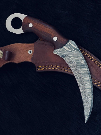 Heritage Forge 9.5 Inch Twist Damascus Steel Karambit Knife with Wood Handle