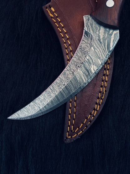 Heritage Forge 9.5 Inch Twist Damascus Steel Karambit Knife with Wood Handle
