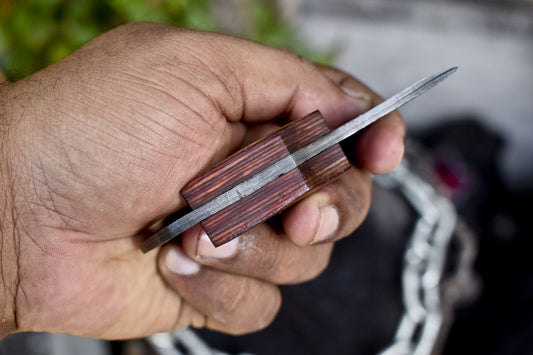 Custom Ladder Damascus Skinner Knife Hardwood Handle Handmade Hunting Blade with Leather Sheath