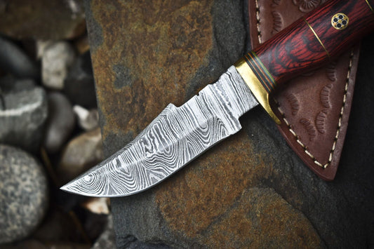Twist Damascus Skinner Knife with Hardwood Handle Handmade Hunting Tool