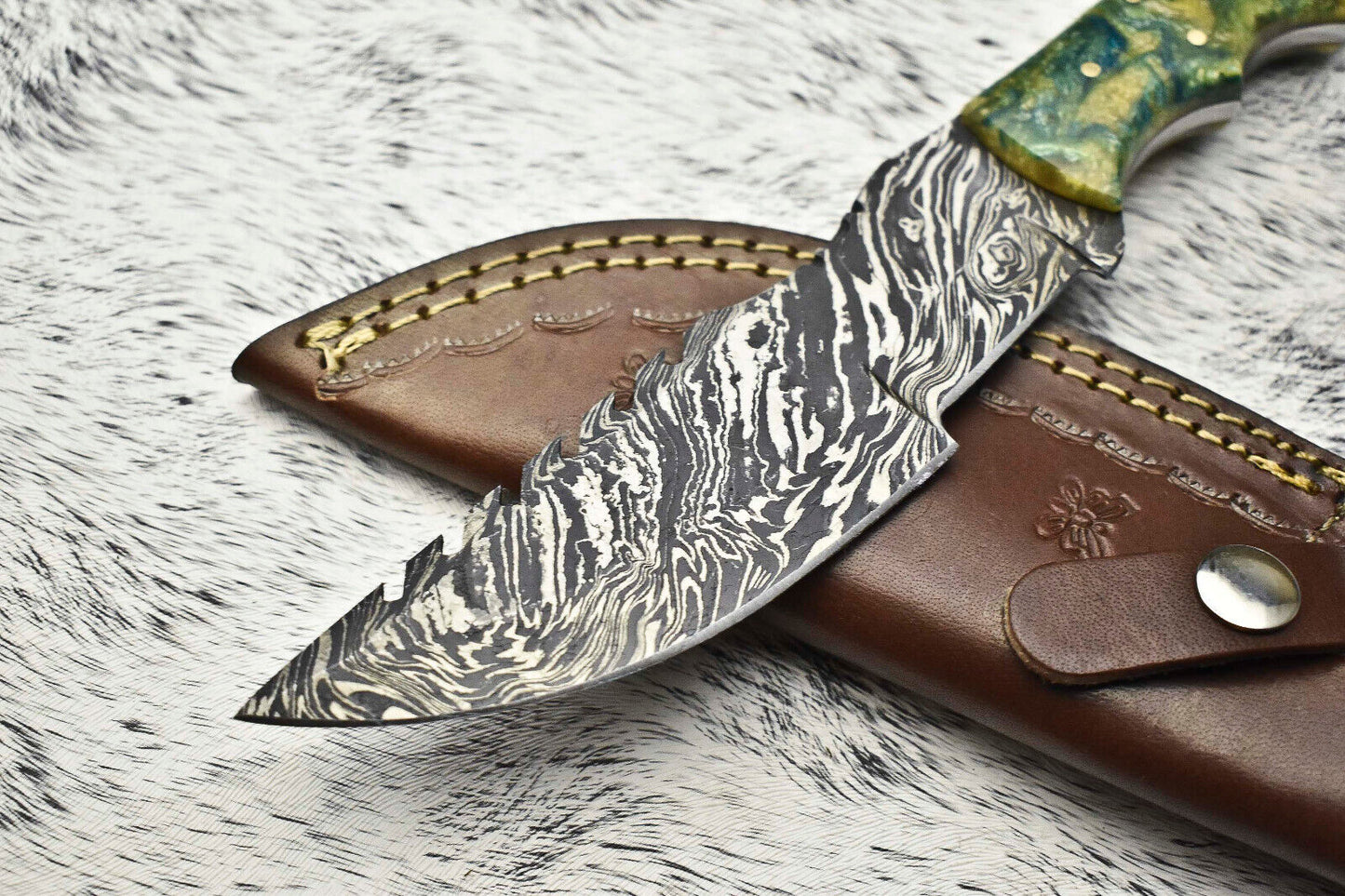 Rare Handmade Damascus Blade Camping Tracker Full Tang Knife with Leather Sheath