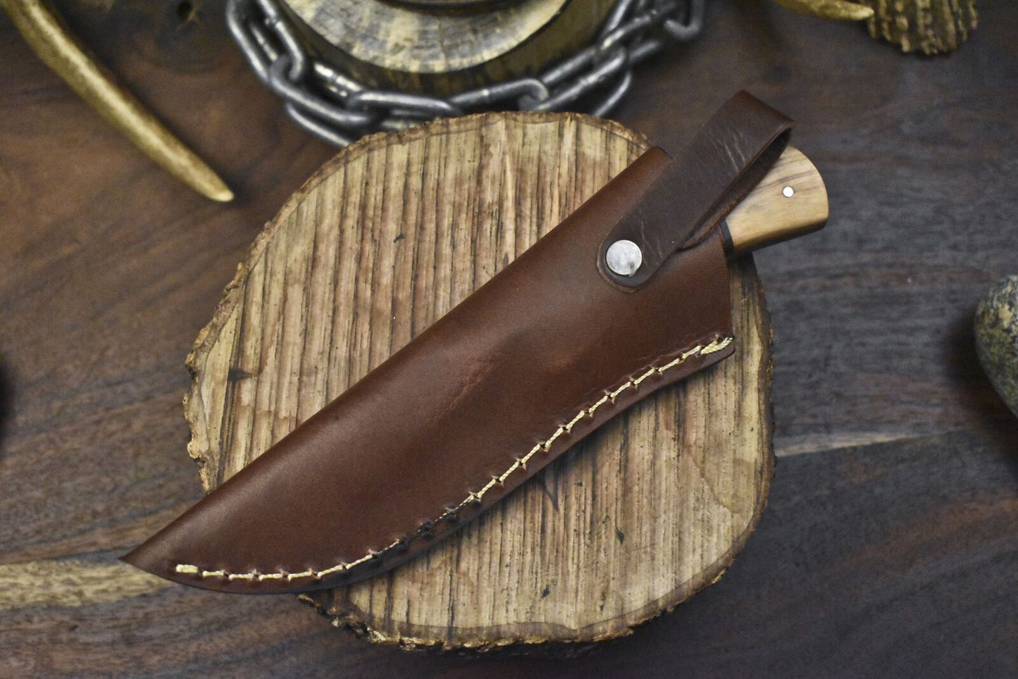 7.5" Twist Damascus Skinner Knife with Hardwood Handle and Wooden Bolster – Handmade Hunting Gift Knife