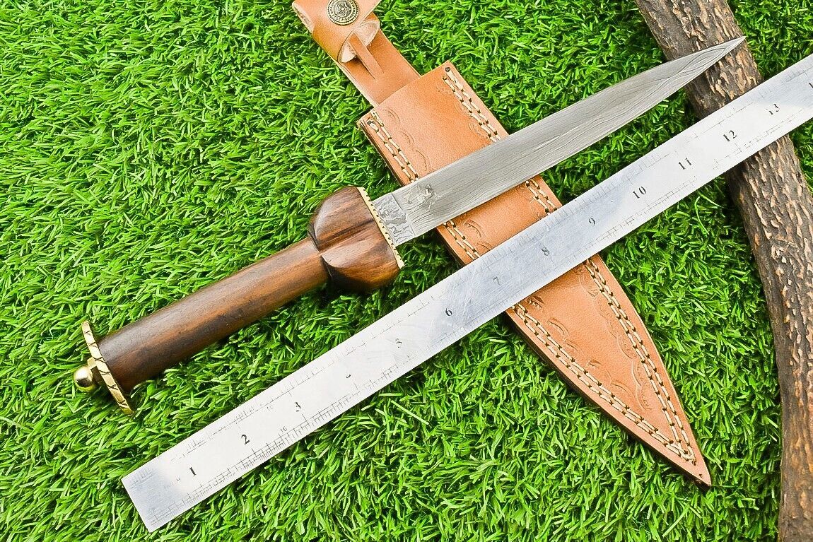 13" Damascus Steel Dagger Bowie Knife – Natural Wood Handle & Brass Bolster
