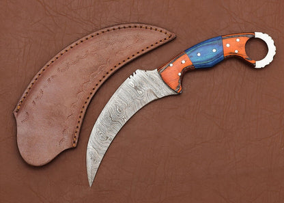 Handmade Damascus Karambit Knife Karambit Damascus Steel Hunting Knife with Wood Handle