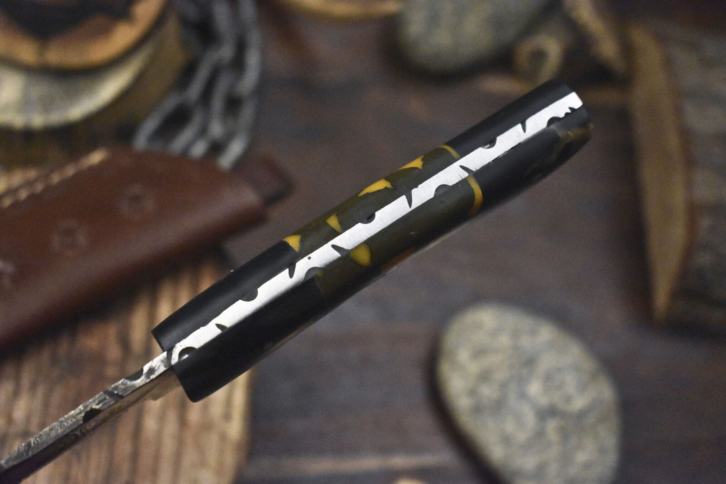 Custom Twist Damascus Skinner Knife Corian Handle Survival Fixed Blade