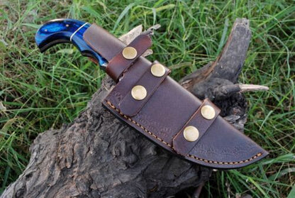 Custom Handmade Forged Damascus Steel Hunting Fixed Blade Tracker Knife with Leather Sheath