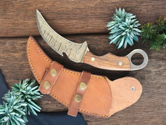9.5” Handmade Damascus Karambit Knife Pakka Wood Handle Hunting Knife