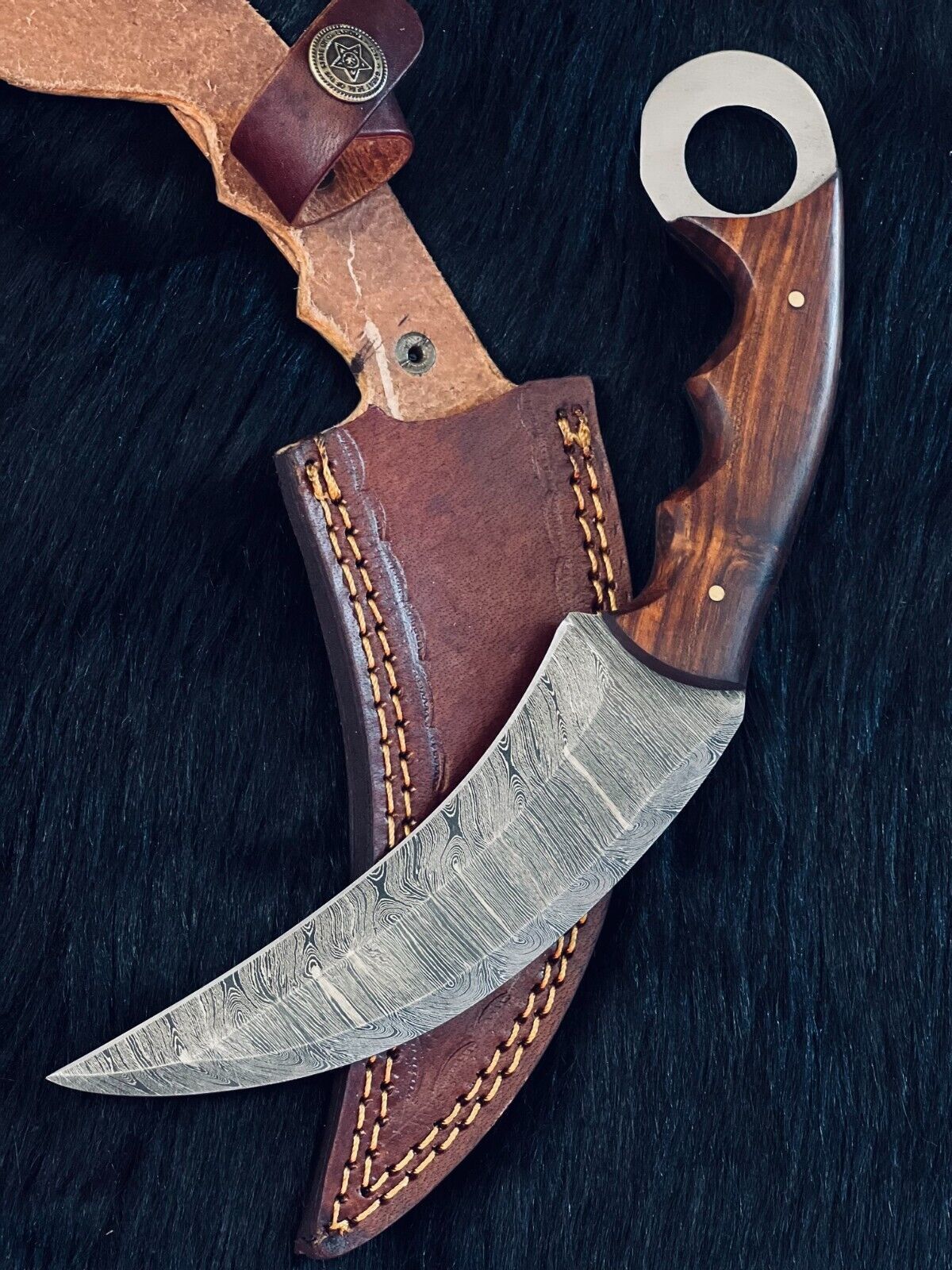 9" Custom Handmade Damascus Karambit Twist Karambit Damascus Steel With Wood Handle