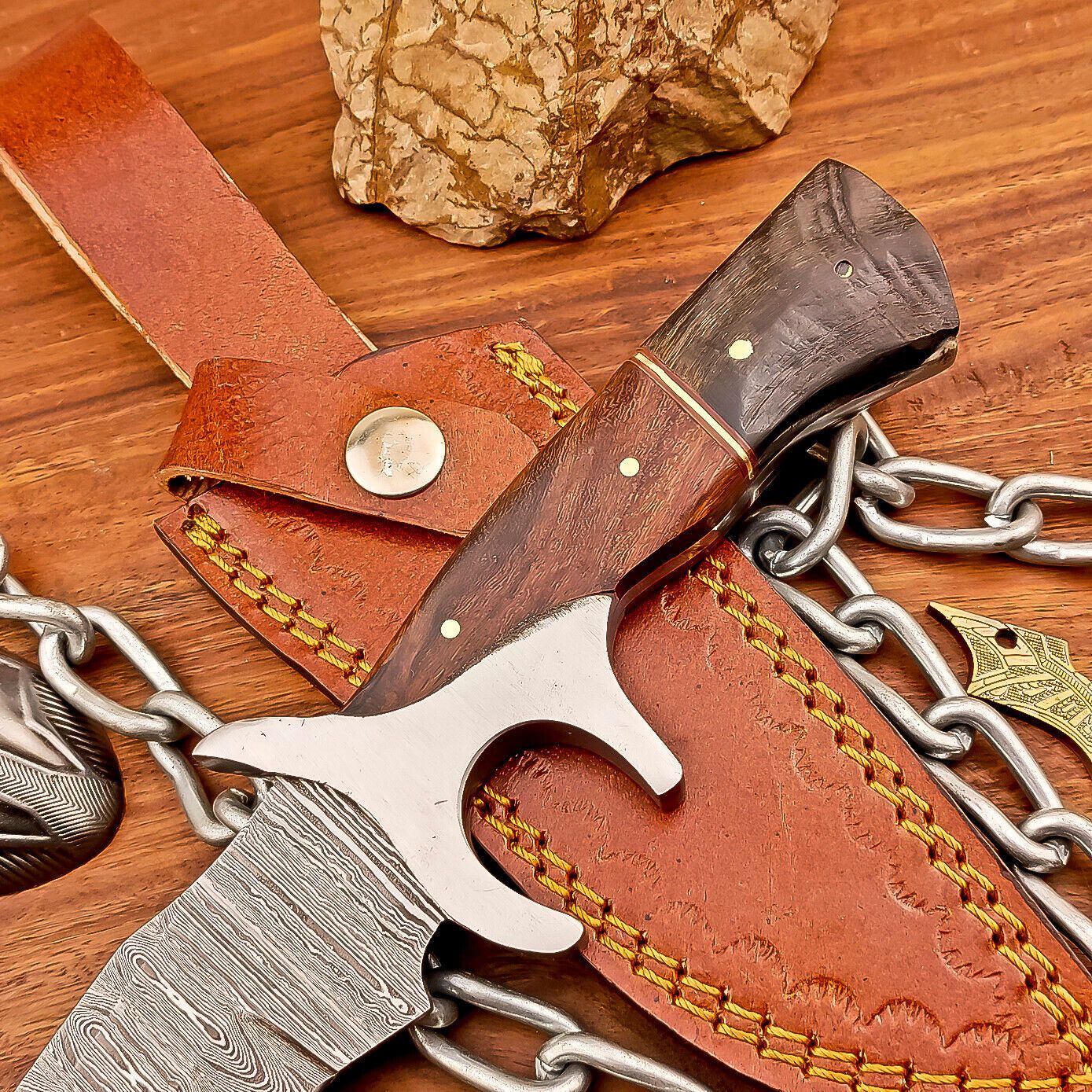 Handmade Damascus Bowie Knife with Resin and Wood Handle Fixed Blade Hunting Knife