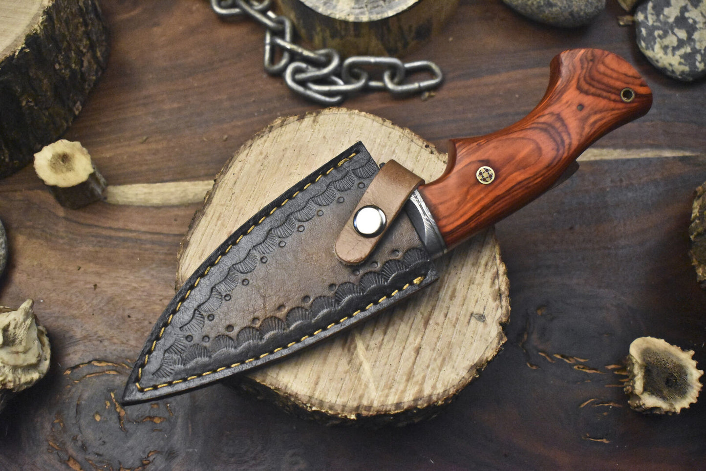 Custom Forged Hunting Skinner Knife Ladder Damascus Hard Wood Outdoor