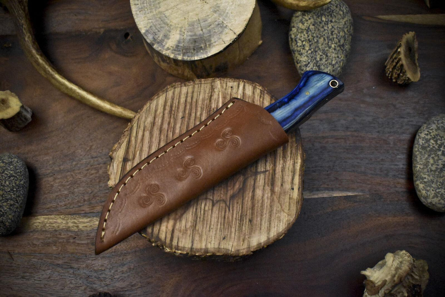 Twist Damascus Skinner Knife Hardwood Handle Wooden Bolster Fixed Blade Hunter