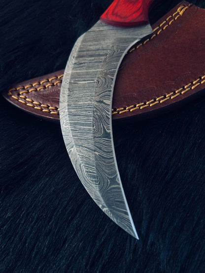 9" Handmade Damascus Karambit Knife Best Karambit Damascus Steel With Wood Handle