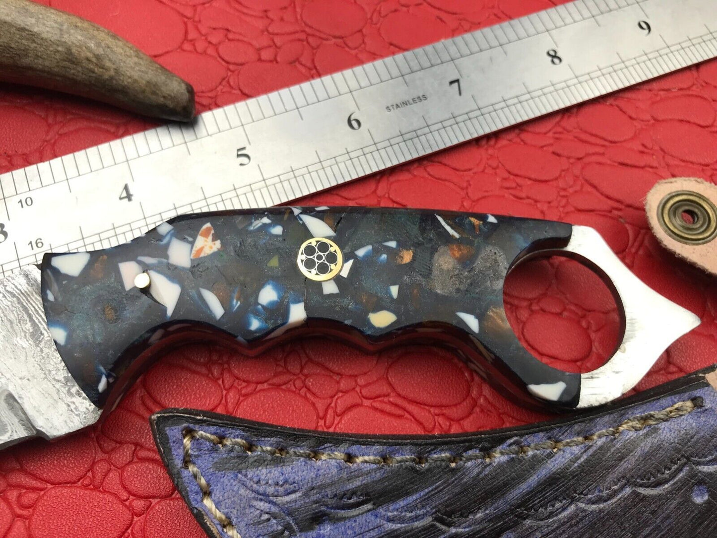 Handmade Damascus Karambit Knife Full Tang Damascus Steel Karambit with Resin Handle