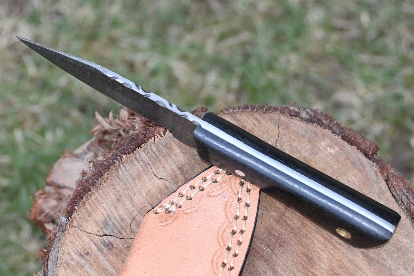 Custom Made Forged Damascus Steel Fixed Blade Skinner Hunting Knife w/ Leather Sheath