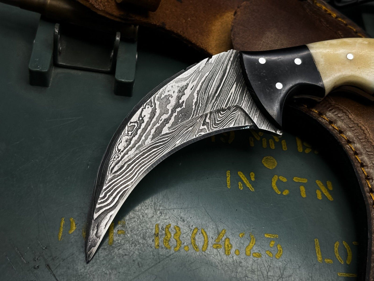 Handmade Damascus Karambit Knife Best Damascus Steel Karambit with Bone Handle