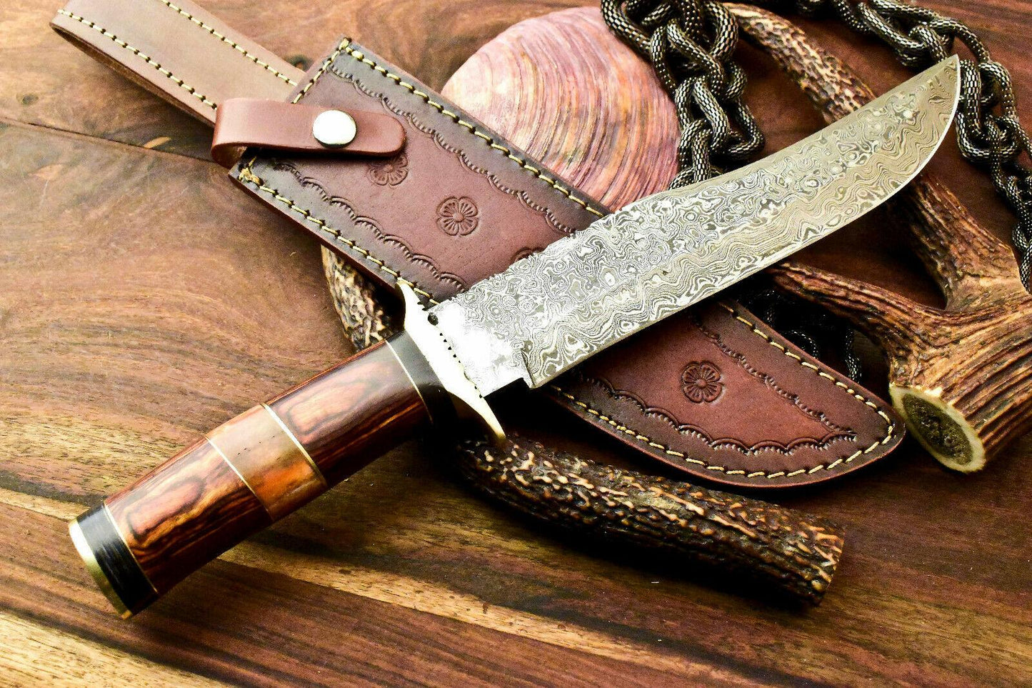 13.5" Handmade Damascus Bowie Hunting Knife | Walnut Wood Handle