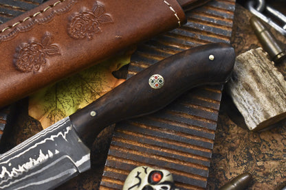 Fire Pattern Damascus Skinner Knife – Walnut Wood Handle with Leather Sheath for Hiking and Bushcraft