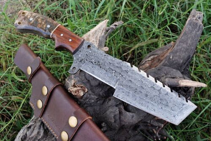 12" Handmade Damascus Steel Tracker Knife – Hunting, Survival, Rescue, Skinning, Bowie with Ram Horn Handle