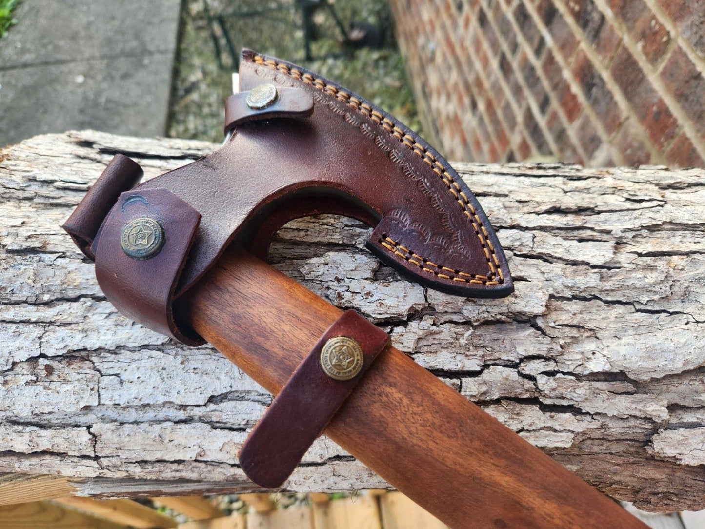 Cutlery Carbon Steel Viking Axe with Wooden Handle – Handmade Knife Axe