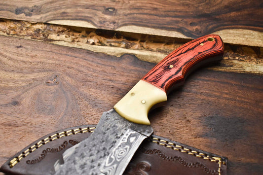 Rare Handmade Damascus Tracker Knife | 384-Layer Full Tang Blade with Leather Sheath for Camping