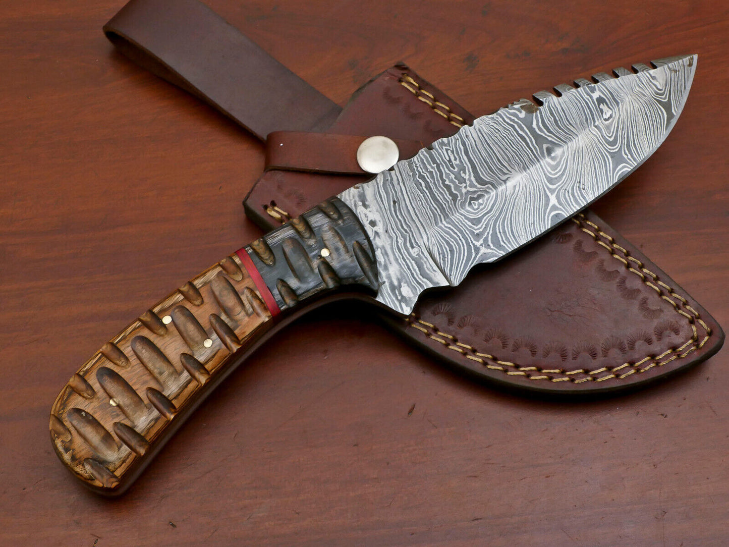 10.5" Handmade Damascus Steel Bowie Hunting Knife – Wood Handle