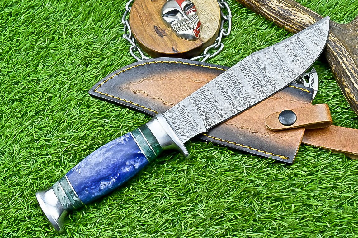 12" Handmade Damascus Steel Bowie Knife – Resin & Camel Bone Handle