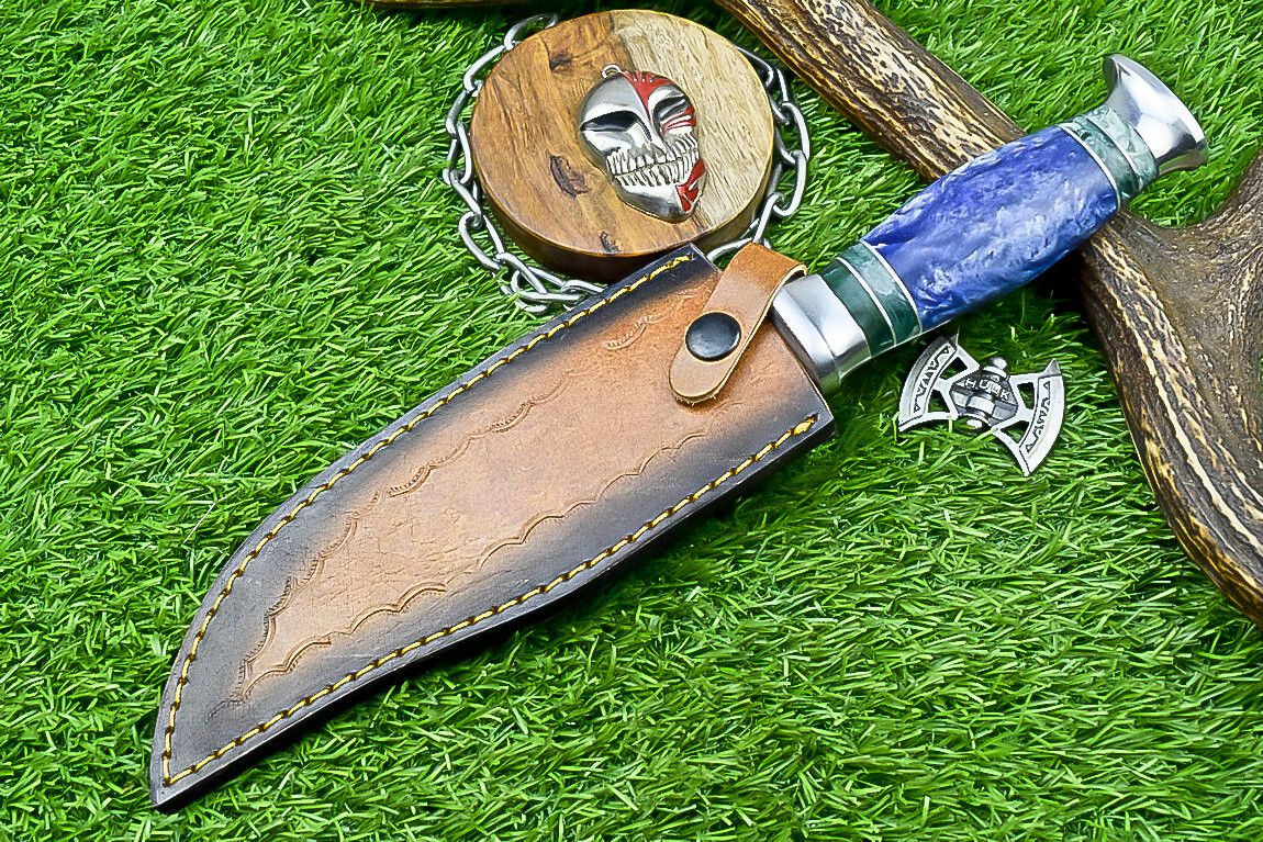 12" Handmade Damascus Steel Bowie Knife – Resin & Camel Bone Handle