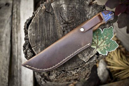 Handmade Twist Damascus Skinner Knife with Walnut Wood Handle for Hiking & Hunting