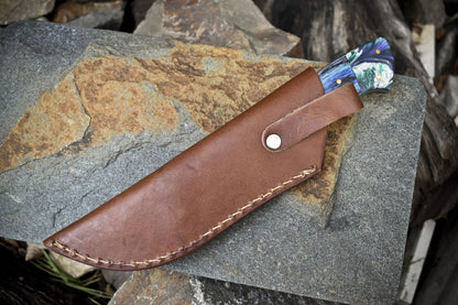 Twist Damascus Gut Hook Skinner Knife with Hardwood Handle and Leather Sheath
