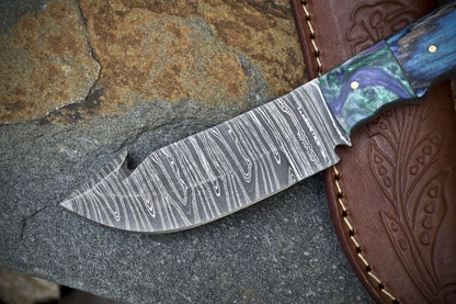 Twist Damascus Gut Hook Skinner Knife with Hardwood Handle and Leather Sheath