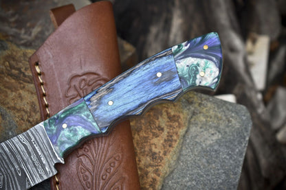 Twist Damascus Gut Hook Skinner Knife with Hardwood Handle and Leather Sheath