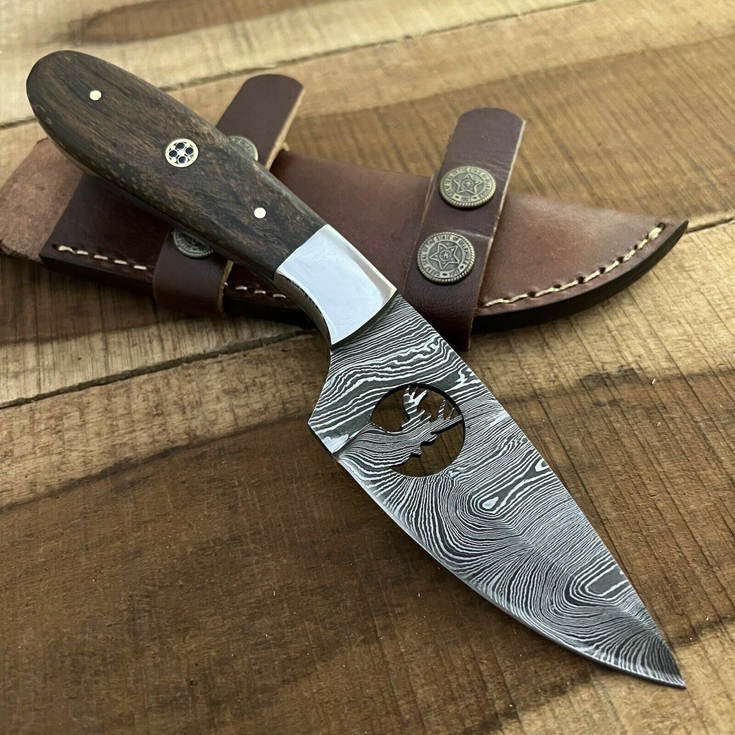 8.5 Inch Hand Forged Damascus Bowie Knife with Wood Handle