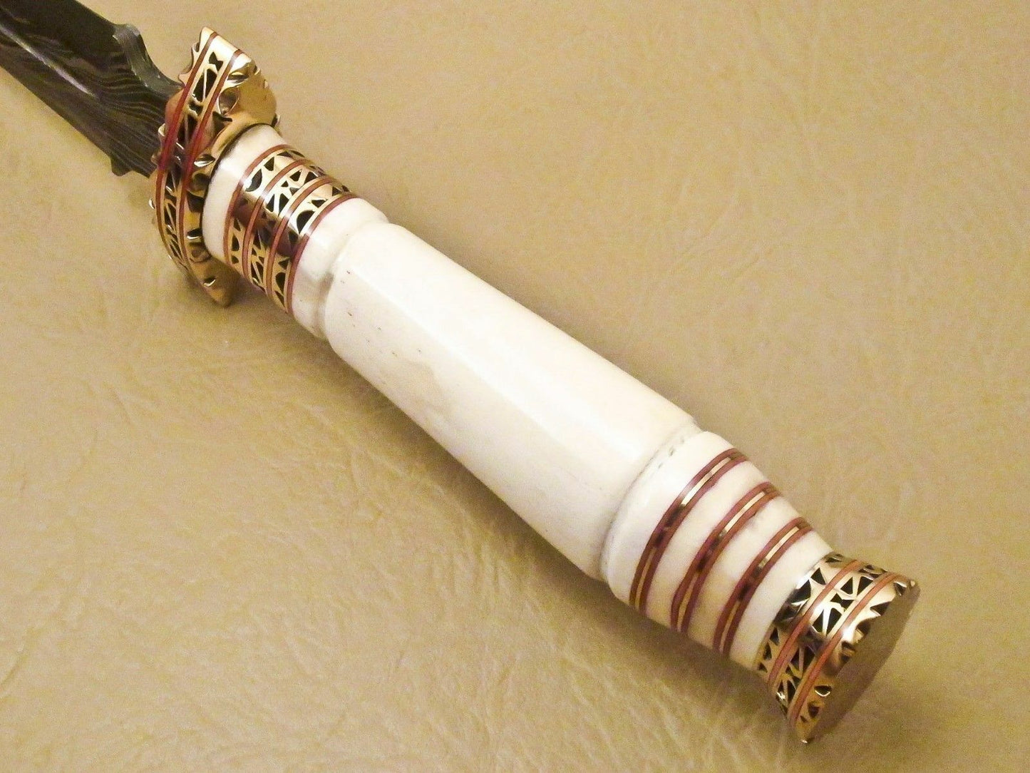 13.5 Inch Damascus Steel Hunting Dagger with Camel Bone Handle
