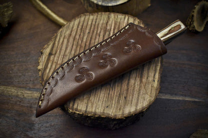 Forged Twist Damascus Skinner Knife with Hardwood Handle and Wooden Bolster – Survival Blade