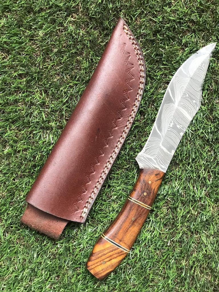Custom Handmade Twist Damascus Steel Fixed Blade Hunting Bowie Knife with Leather Sheath