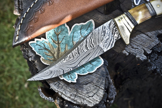 Twist Damascus Steel Skinner Knife with Bone Handle and Brass Guard – Hand-Forged Hunting Gift with Leather Sheath